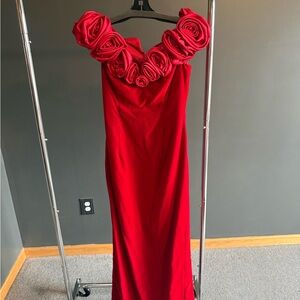 Victor Costa Scarlet Rose-Embellished Gown